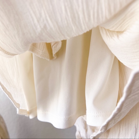 AMERICAN EAGLE Cream Crochet Bohemian Romper - Picture 12 of 16